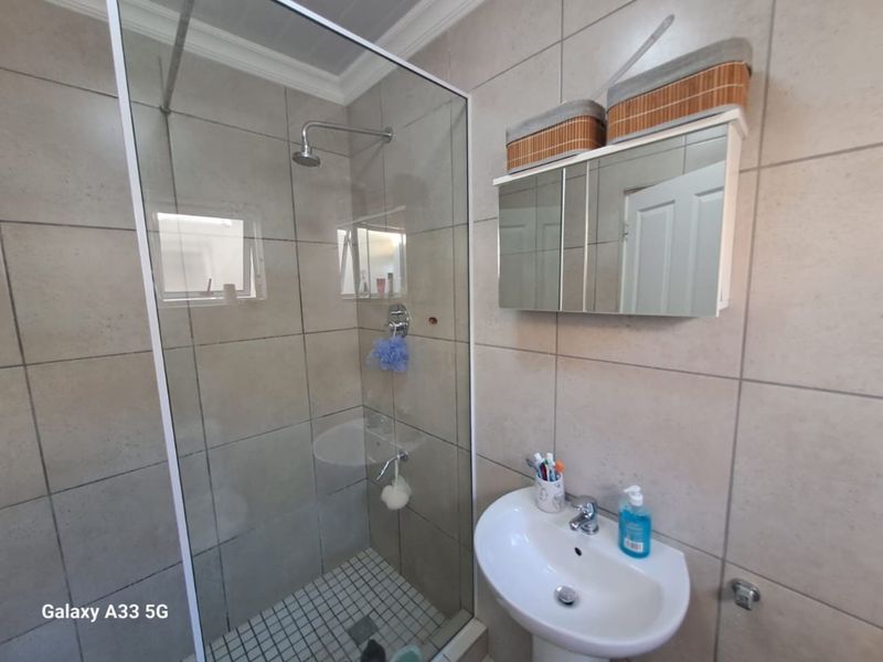 House For Sale In Cape Town - Photo 6