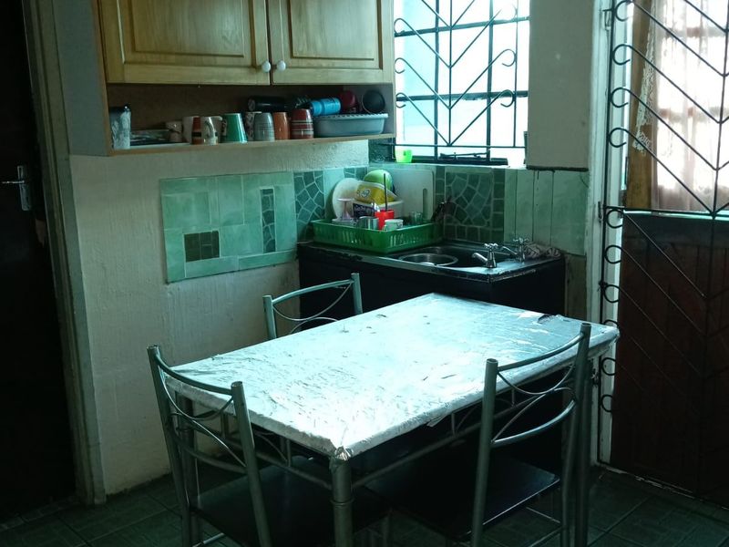 House For Sale In Mitchells Plain - Photo 4