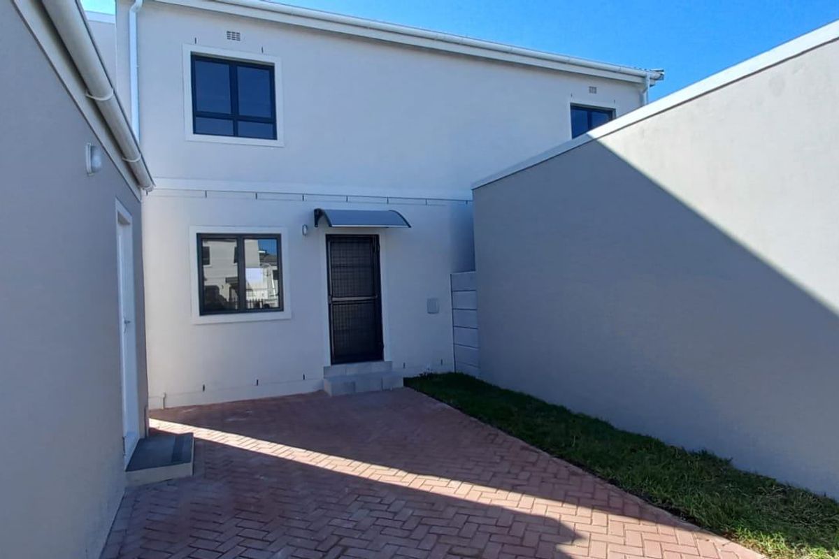 House For Sale In Blouberg - Photo 4