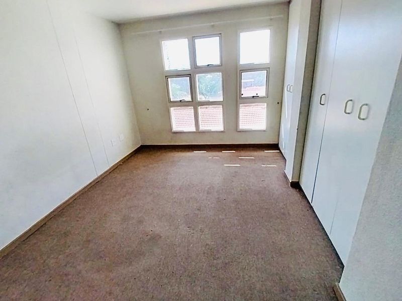 Apartment For Sale In Pretoria - Photo 7