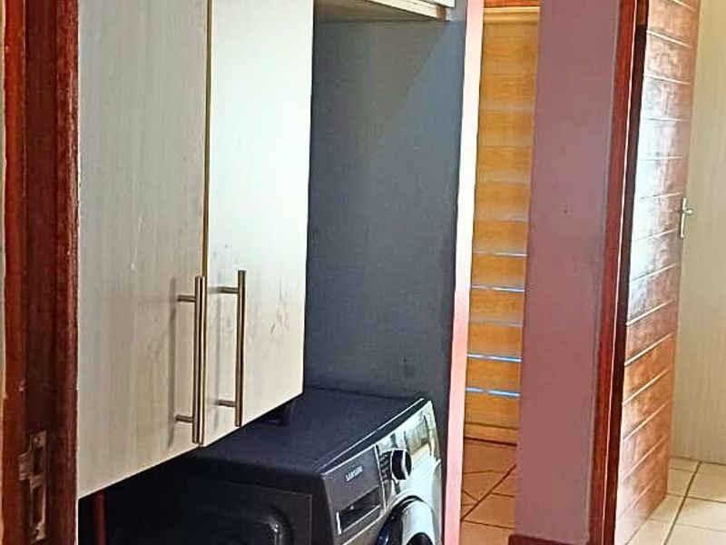 Apartment For Sale In Akasia - Photo 6