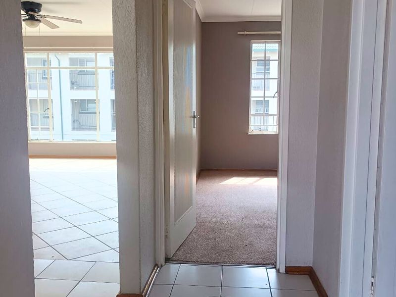 Apartment For Sale In Krugersdorp - Photo 10