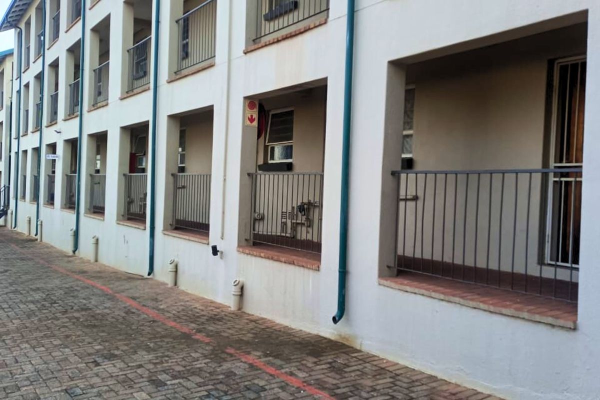 Apartment For Sale In Krugersdorp - Photo 5