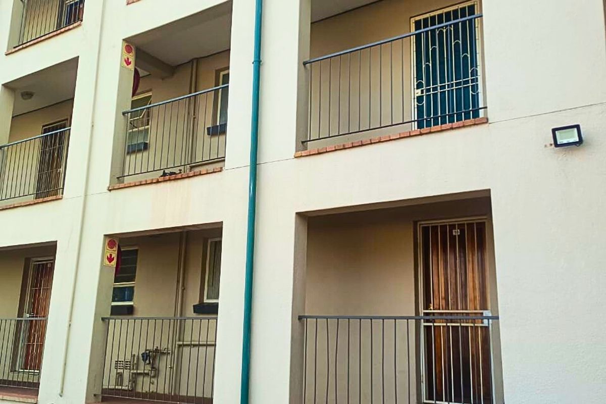 Apartment For Sale In Krugersdorp - Photo 4