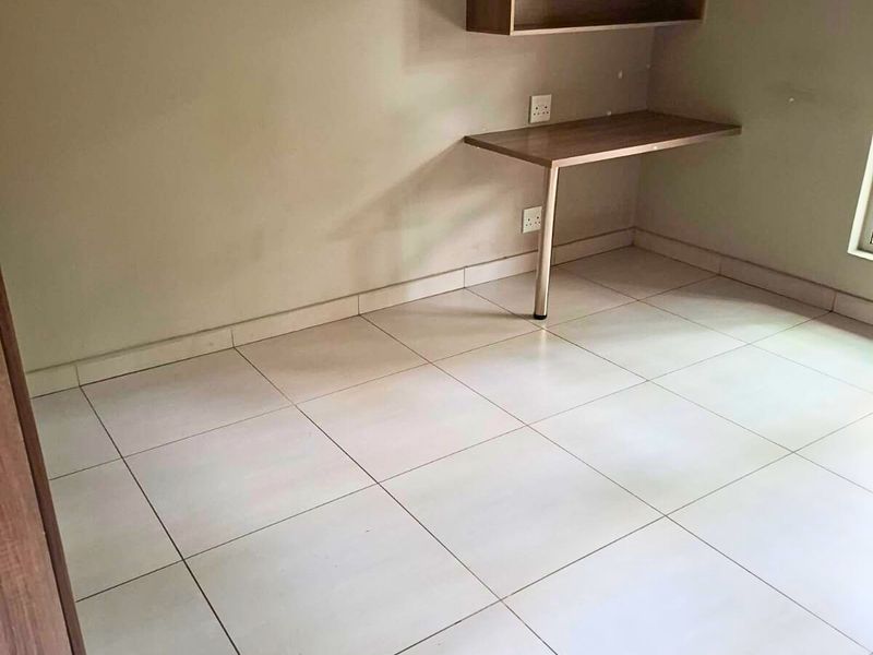 Apartment For Sale In Pretoria - Photo 8