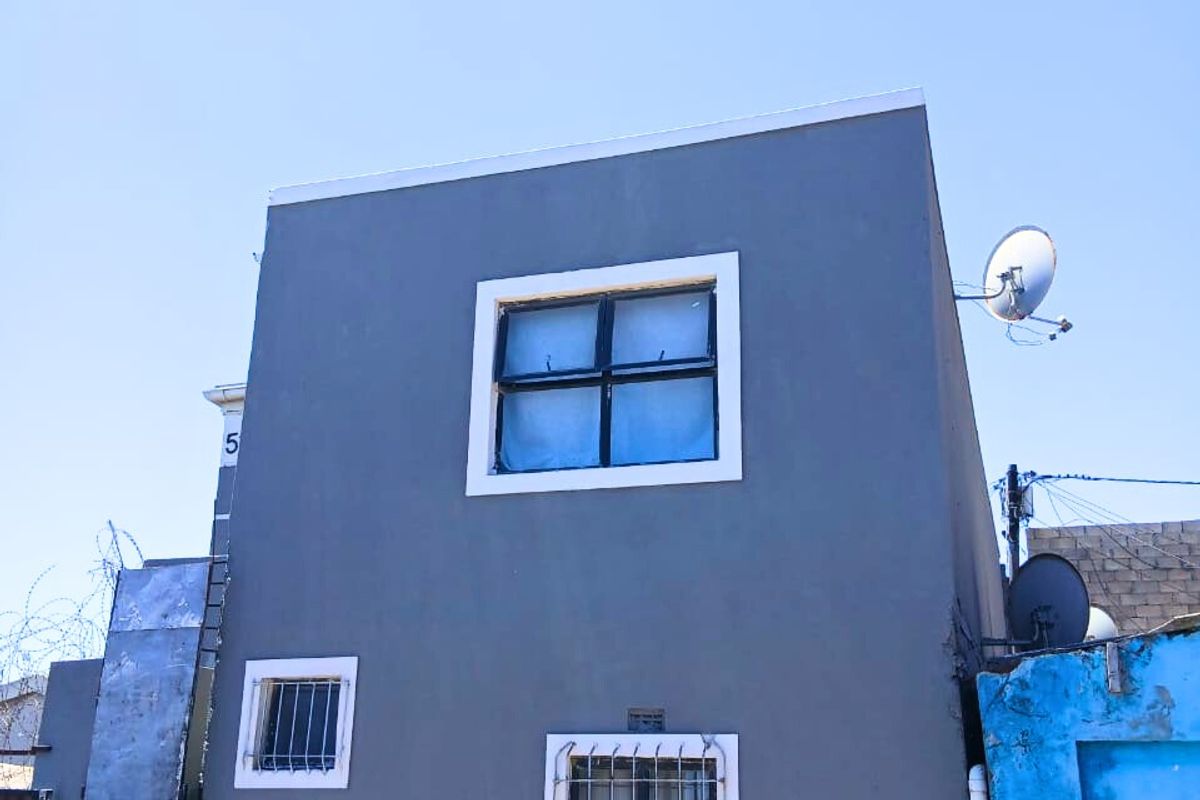 House For Sale In Milnerton - Photo 2