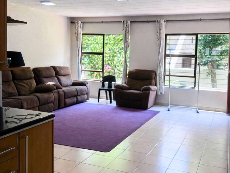Apartment For Sale In Sandton - Photo 8