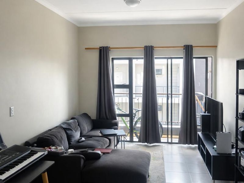 Apartment For Sale In Midrand - Photo 6