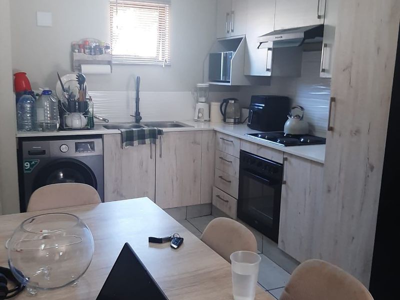 Apartment For Sale In Midrand - Photo 9