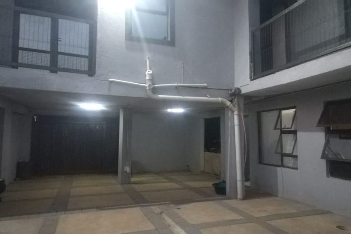 House For Sale In Soshanguve - Photo 4