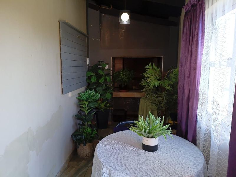 House For Sale In Port Elizabeth - Photo 3
