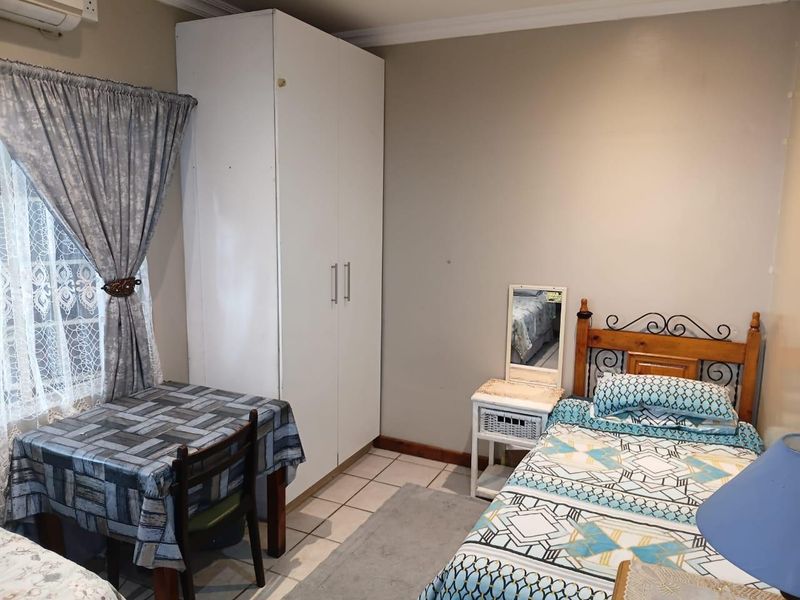 House For Sale In Port Elizabeth - Photo 10