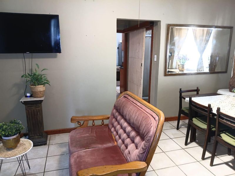 House For Sale In Port Elizabeth - Photo 8