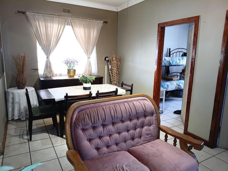House For Sale In Port Elizabeth - Photo 6