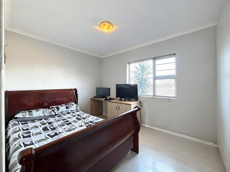 House For Sale In Port Elizabeth - Photo 10