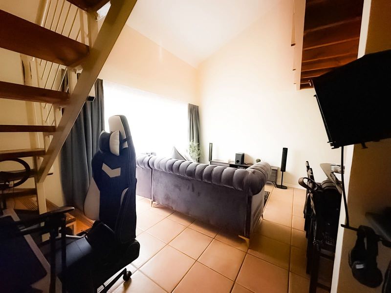 Townhouse For Sale In Port Elizabeth - Photo 3