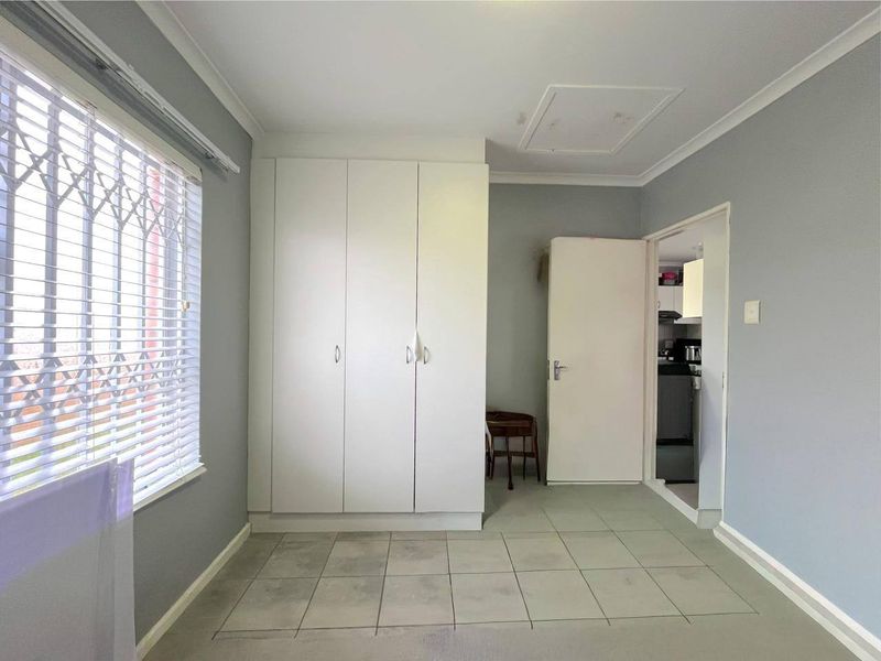 Townhouse For Sale In Port Elizabeth - Photo 7