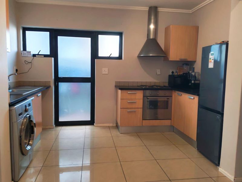 Apartment For Sale In Sandton - Photo 9