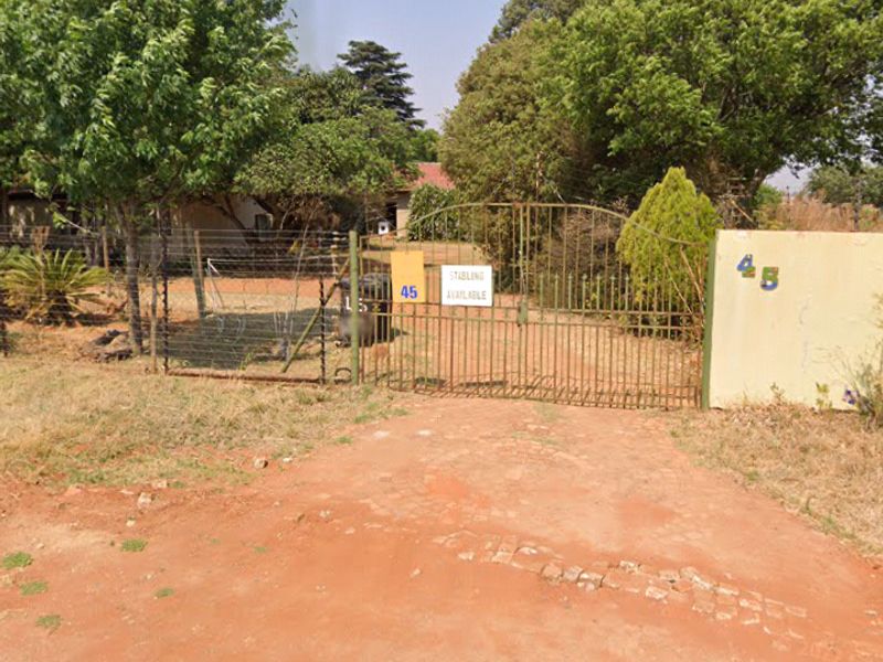 Farm Rental Monthly In Benoni - Photo 1