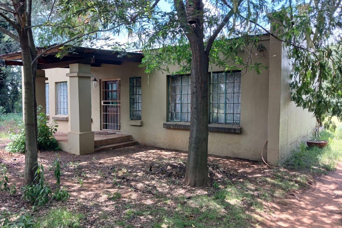 Farm Rental Monthly In Benoni - Photo 3
