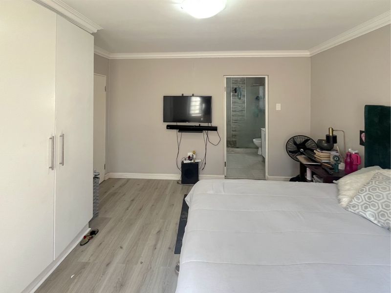 House For Sale In Port Elizabeth - Photo 7