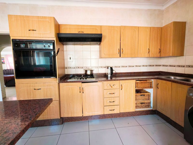 House For Sale In Roodepoort - Photo 6