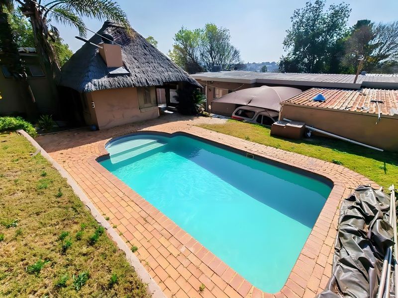 House For Sale In Roodepoort - Photo 4