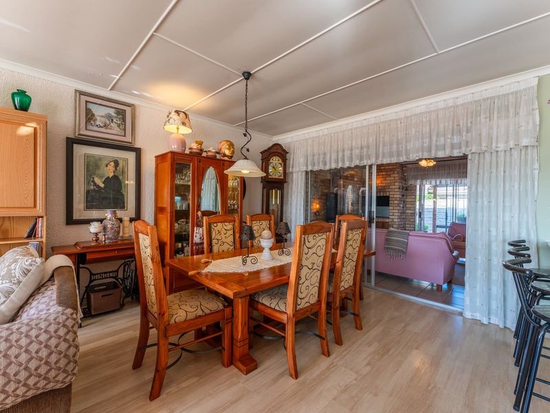 House For Sale In Jeffreys Bay - Photo 5