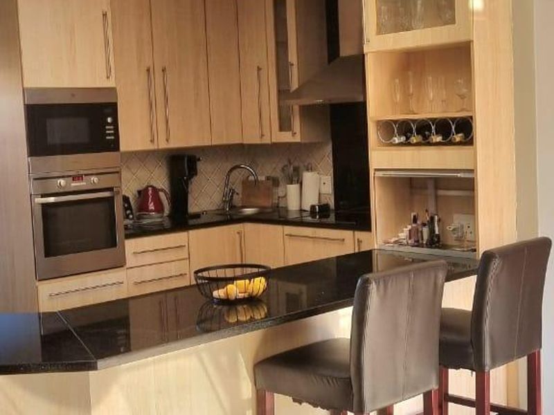 Townhouse Rental Monthly In Port Elizabeth - Photo 3