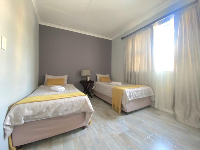 Apartment Rental Monthly In Sandton - Photo 9