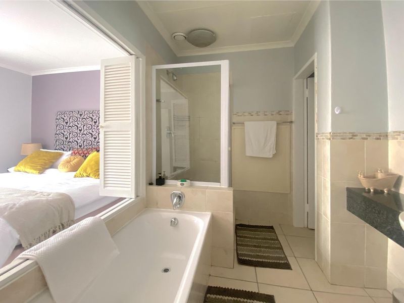 Apartment Rental Monthly In Sandton - Photo 8