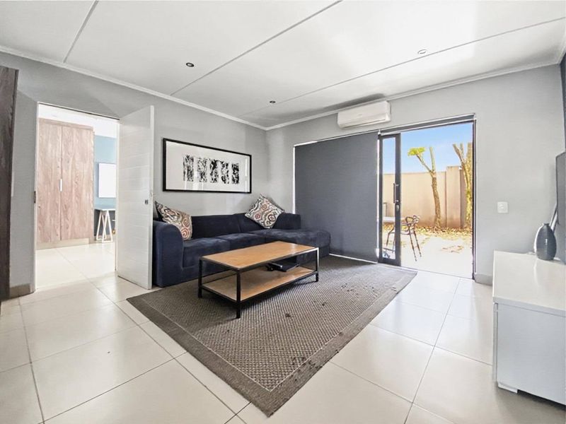 Apartment Rental Monthly In Sandton - Photo 4