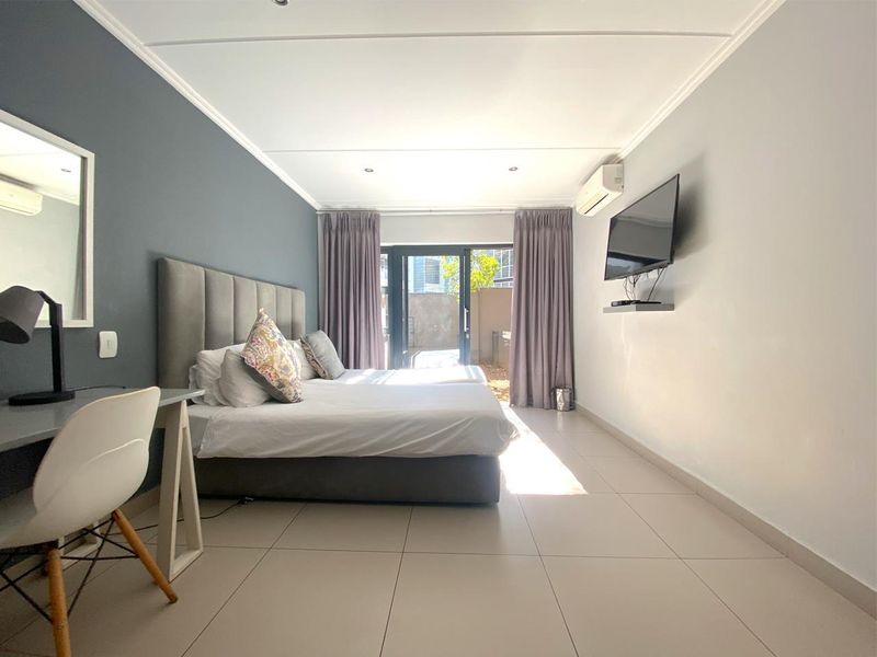 Apartment Rental Monthly In Sandton - Photo 9