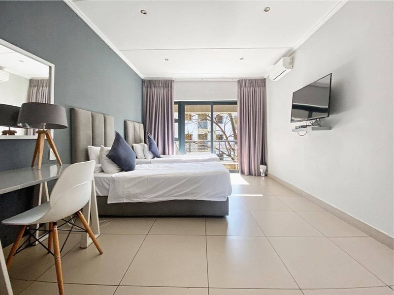 Apartment Rental Monthly In Sandton - Photo 7