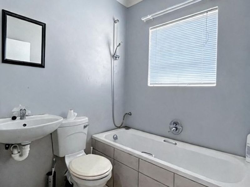 House For Sale In Port Elizabeth - Photo 7