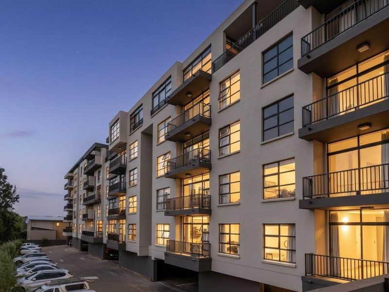 Apartment For Sale In Sandton - Photo 1