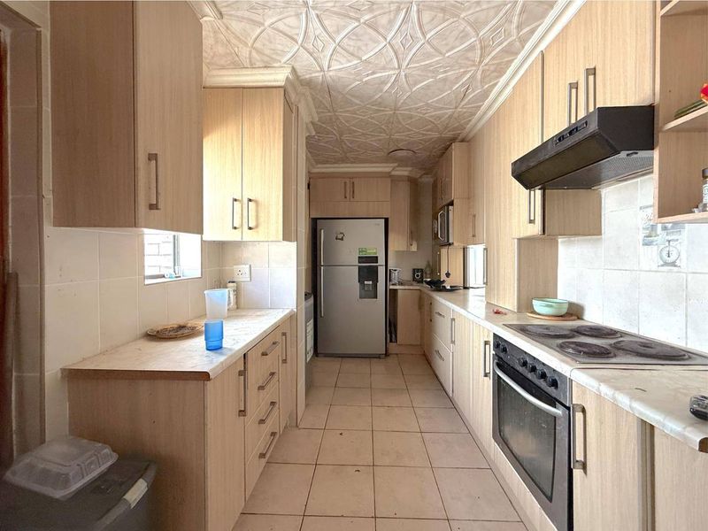 House Rental Monthly In Port Elizabeth - Photo 6