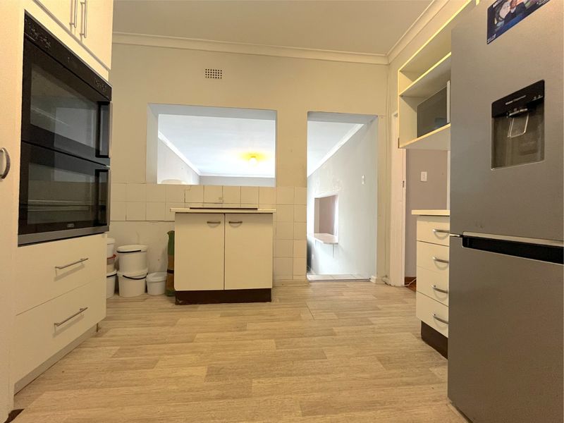 House For Sale In Port Elizabeth - Photo 10