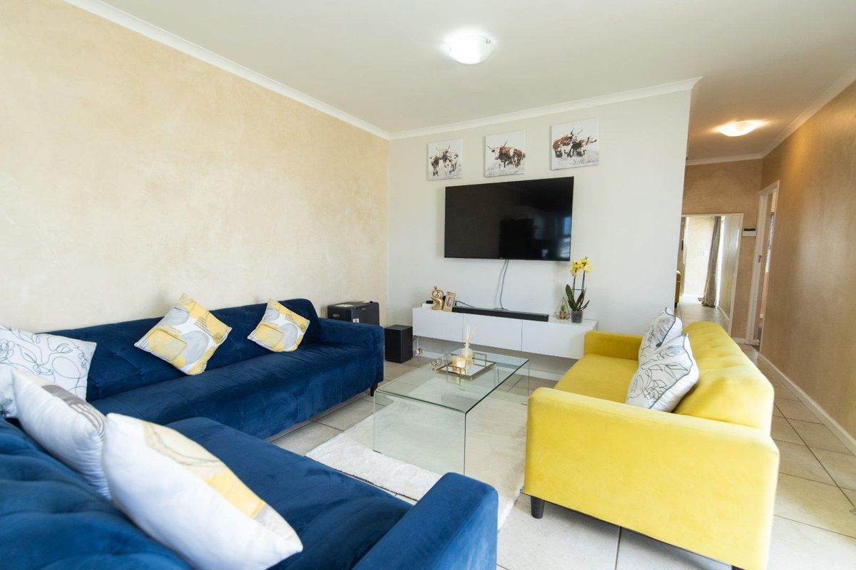 House For Sale In Port Elizabeth - Photo 5