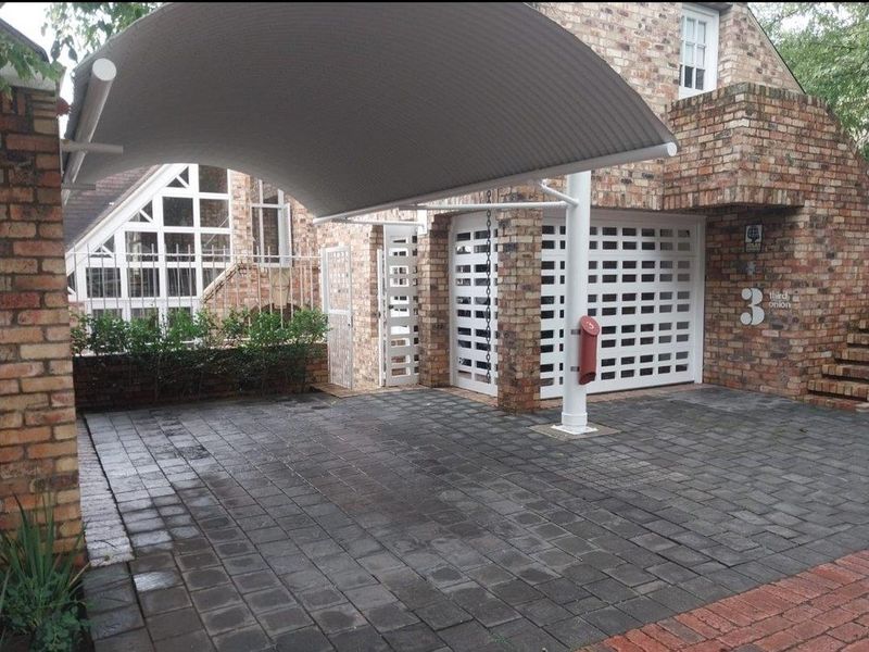 Townhouse For Sale In Port Elizabeth - Photo 5