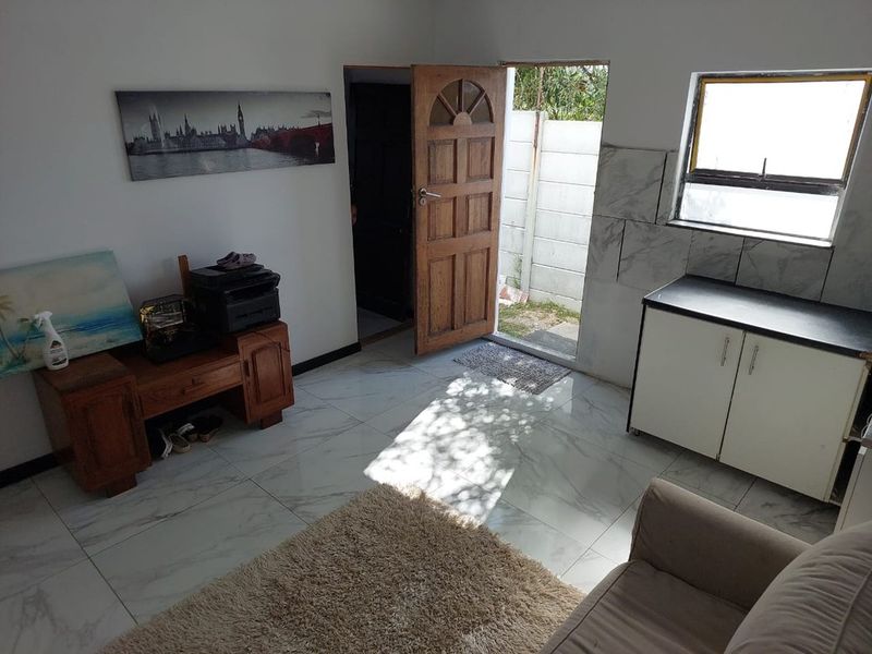 House For Sale In Port Elizabeth - Photo 3