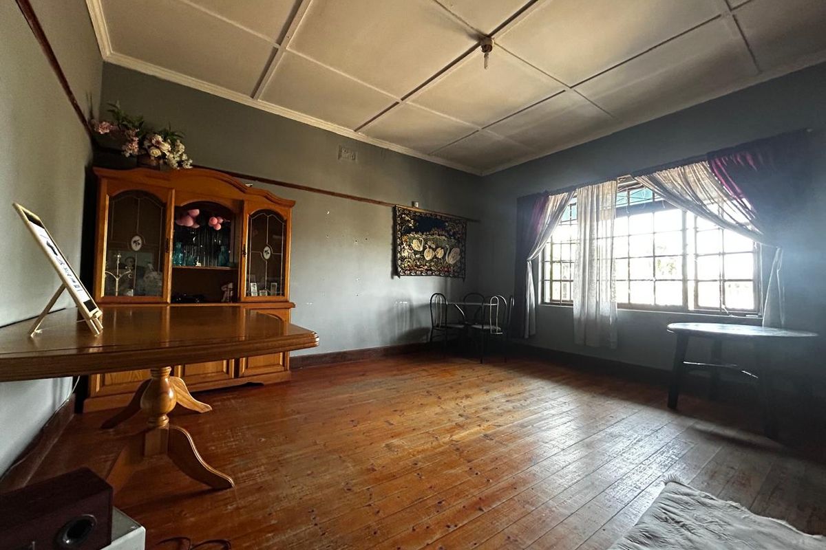 House For Sale In Port Elizabeth - Photo 4