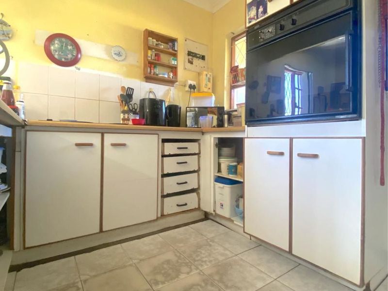 House For Sale In Port Elizabeth - Photo 7