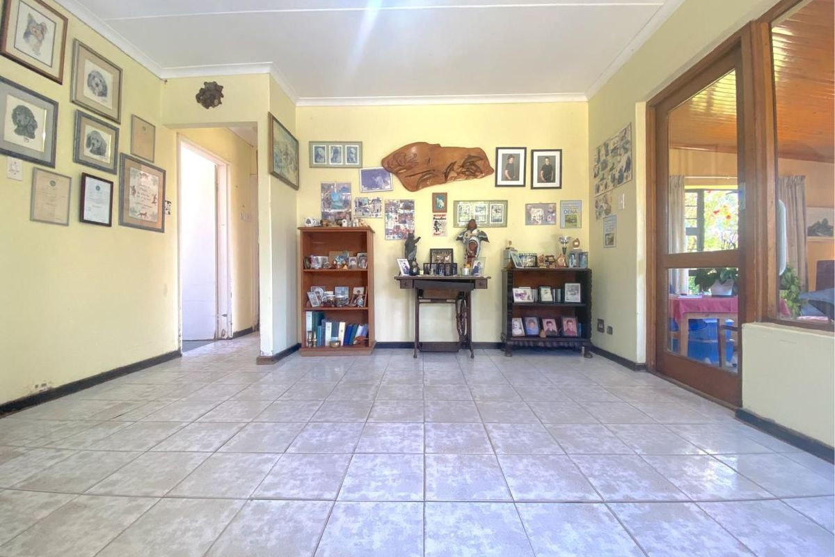 House For Sale In Port Elizabeth - Photo 4