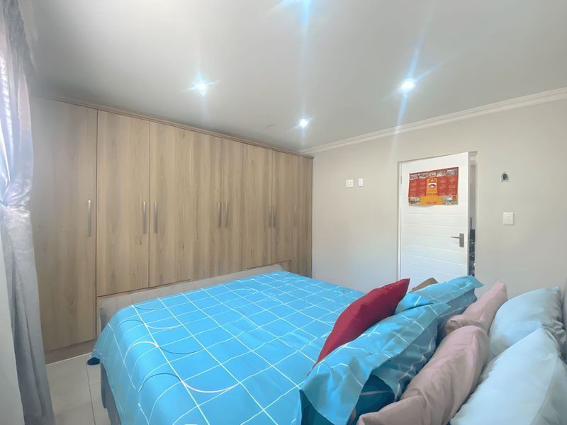 House For Sale In Port Elizabeth - Photo 9