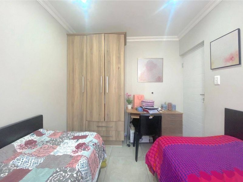 House For Sale In Port Elizabeth - Photo 8