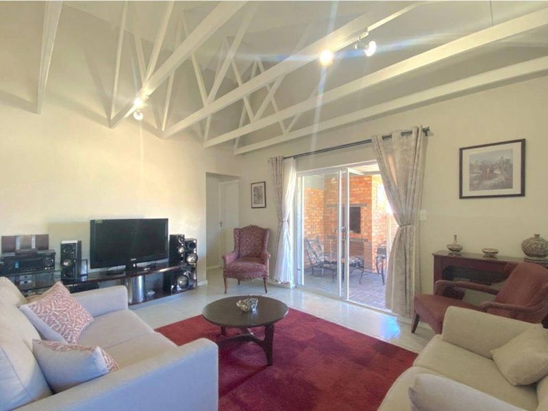 House For Sale In Port Elizabeth - Photo 6