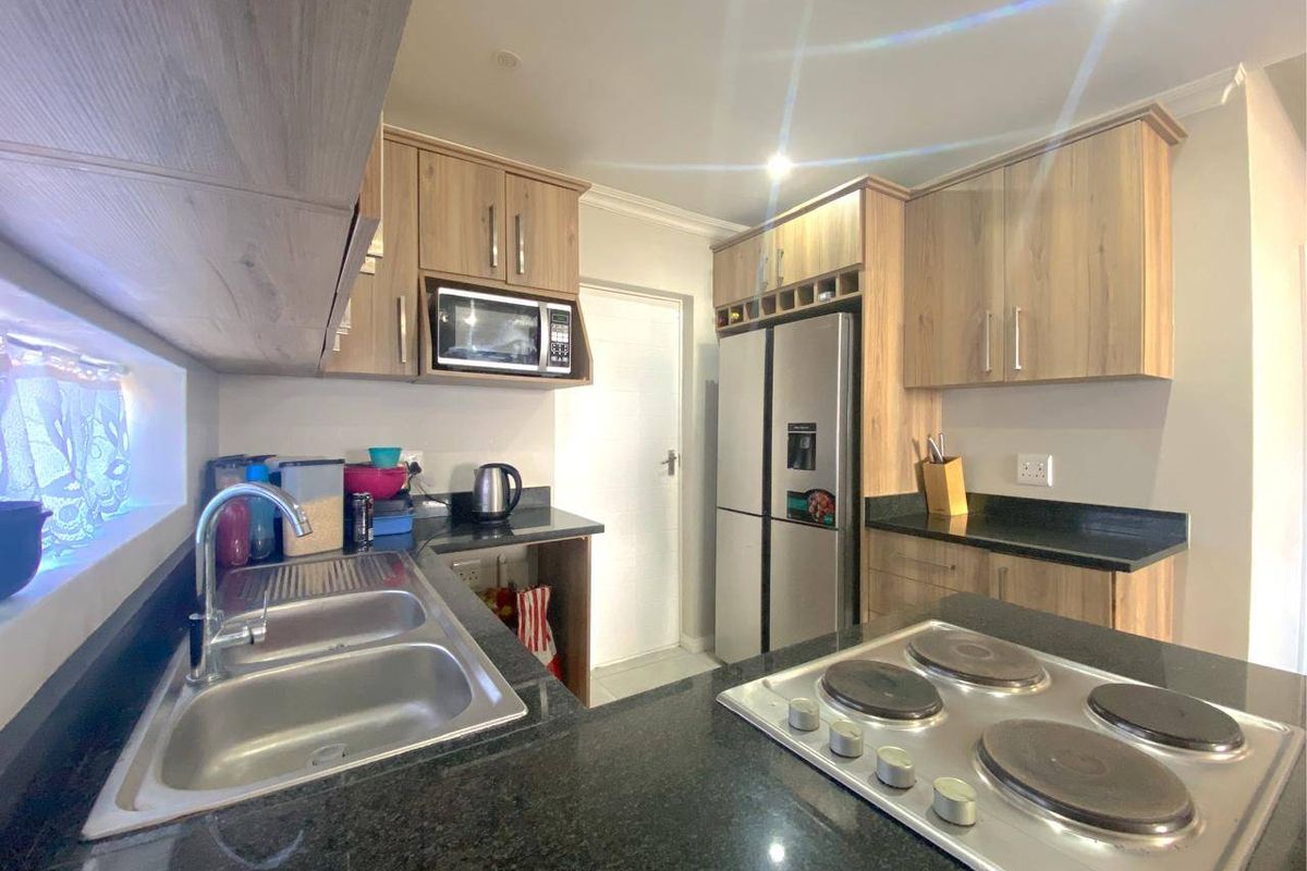 House For Sale In Port Elizabeth - Photo 5