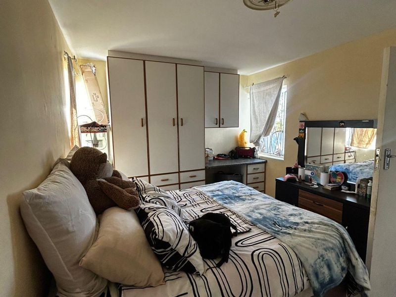 Apartment For Sale In Port Elizabeth - Photo 9