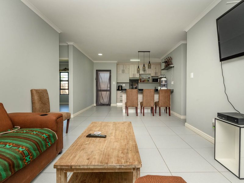 House For Sale In Port Elizabeth - Photo 8